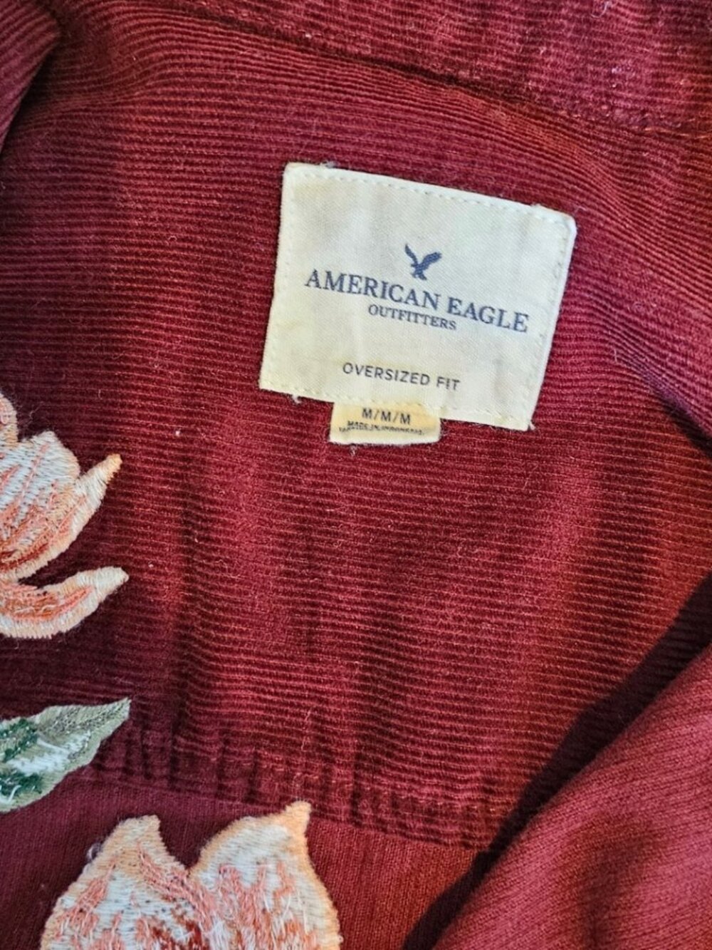American Eagle Floral Embroidered Corduroy Shacket Medium Oversized Raw Hem - Picture 5 of 7